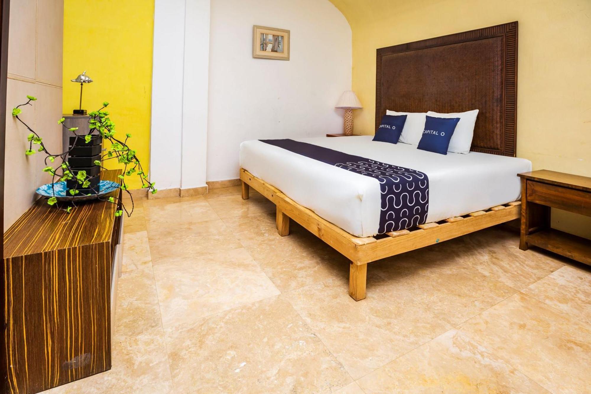 Hotel Capital O International Airport 24 7 2*