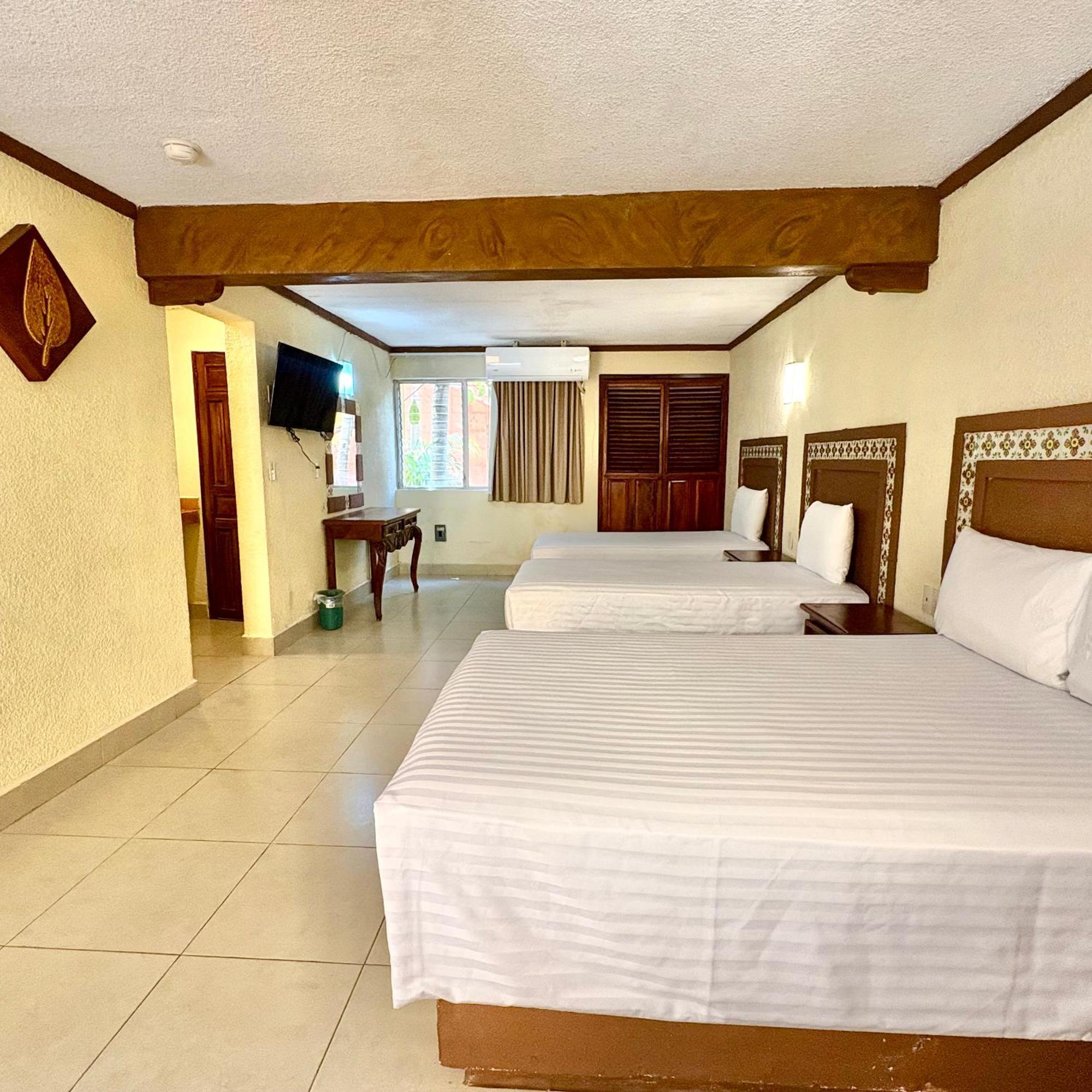Hotel Center