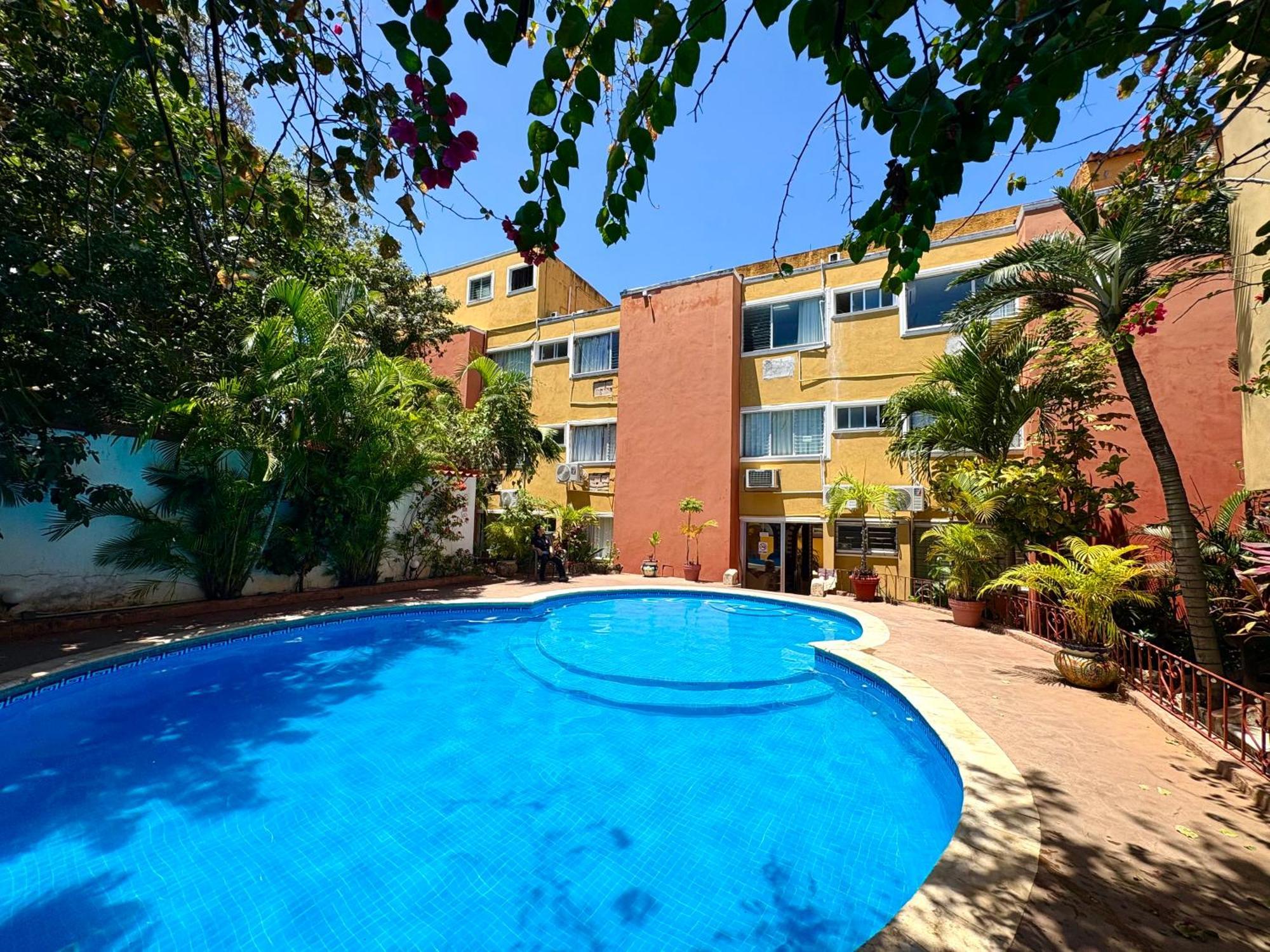 Center Hotel 3*