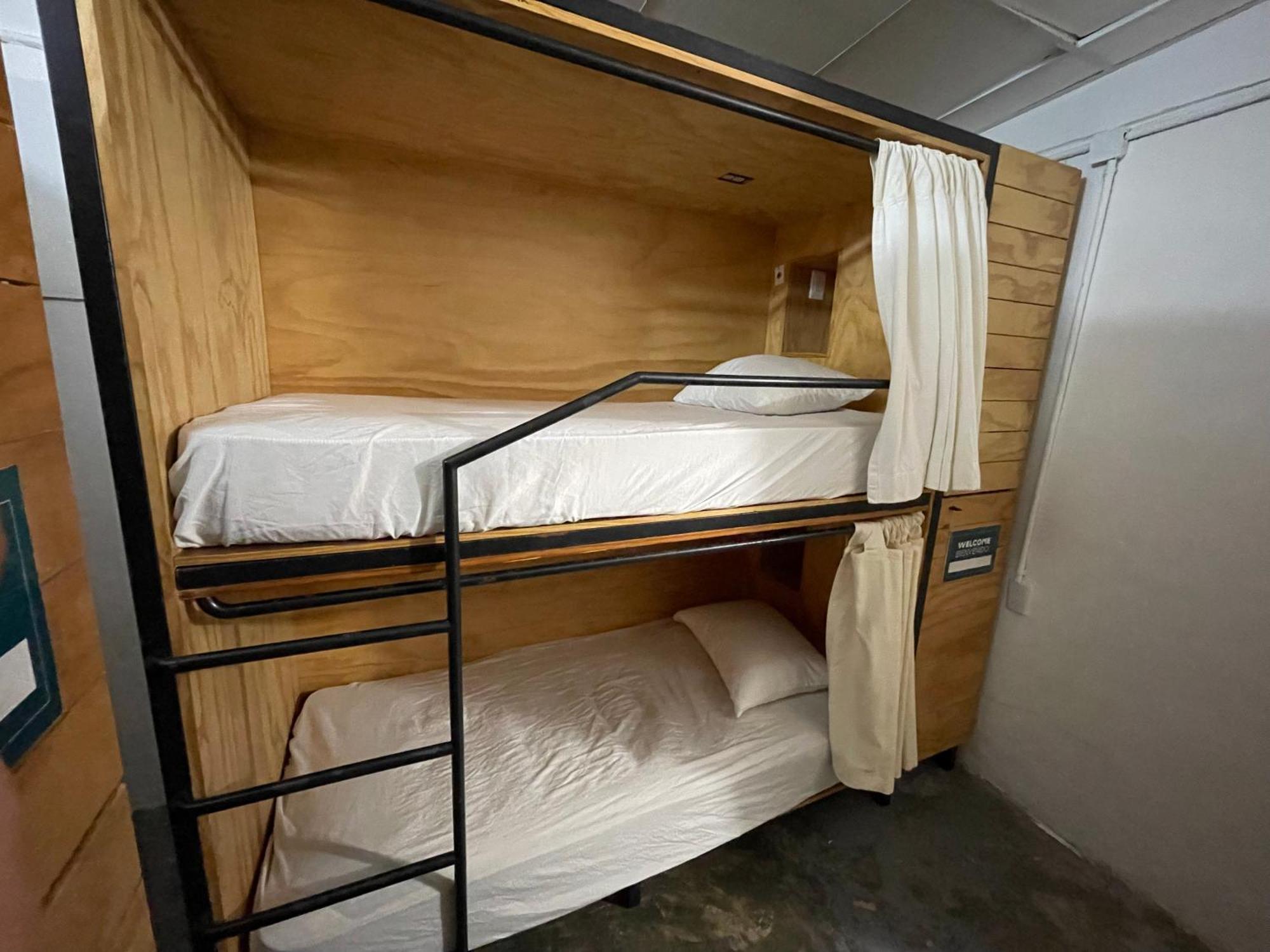 The Boat House Hostal *