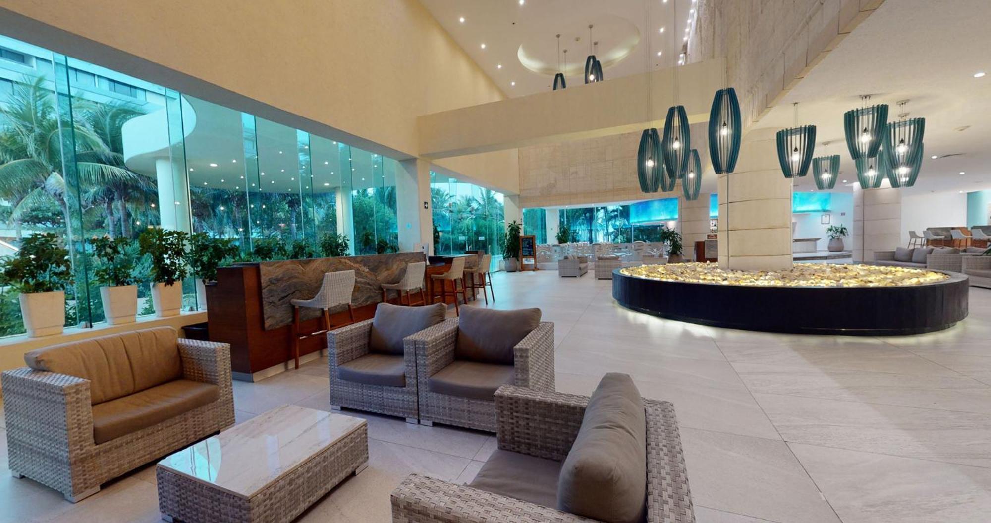 Resort Park Royal Cancún