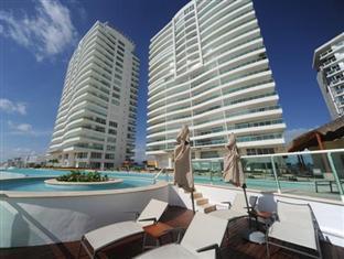 Bay View Grand Porto Fino Hotel Cancún