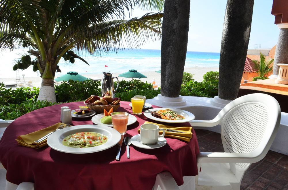 Mia Hotel Cancun