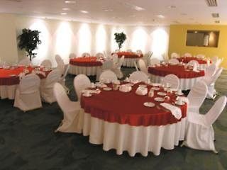 Krystal Urban & Club Hotel