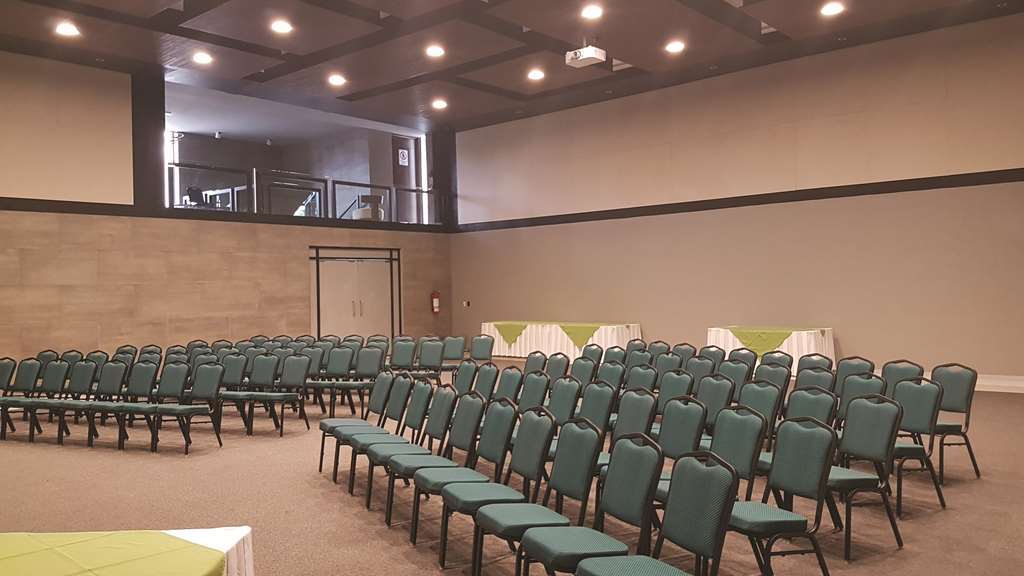 Wyndham Garden Downtown 4* Cancún