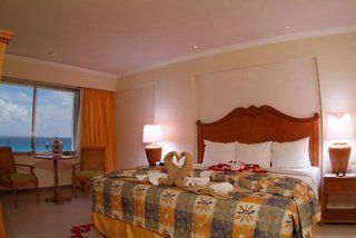 Club Royal Solaris Hotel 4*