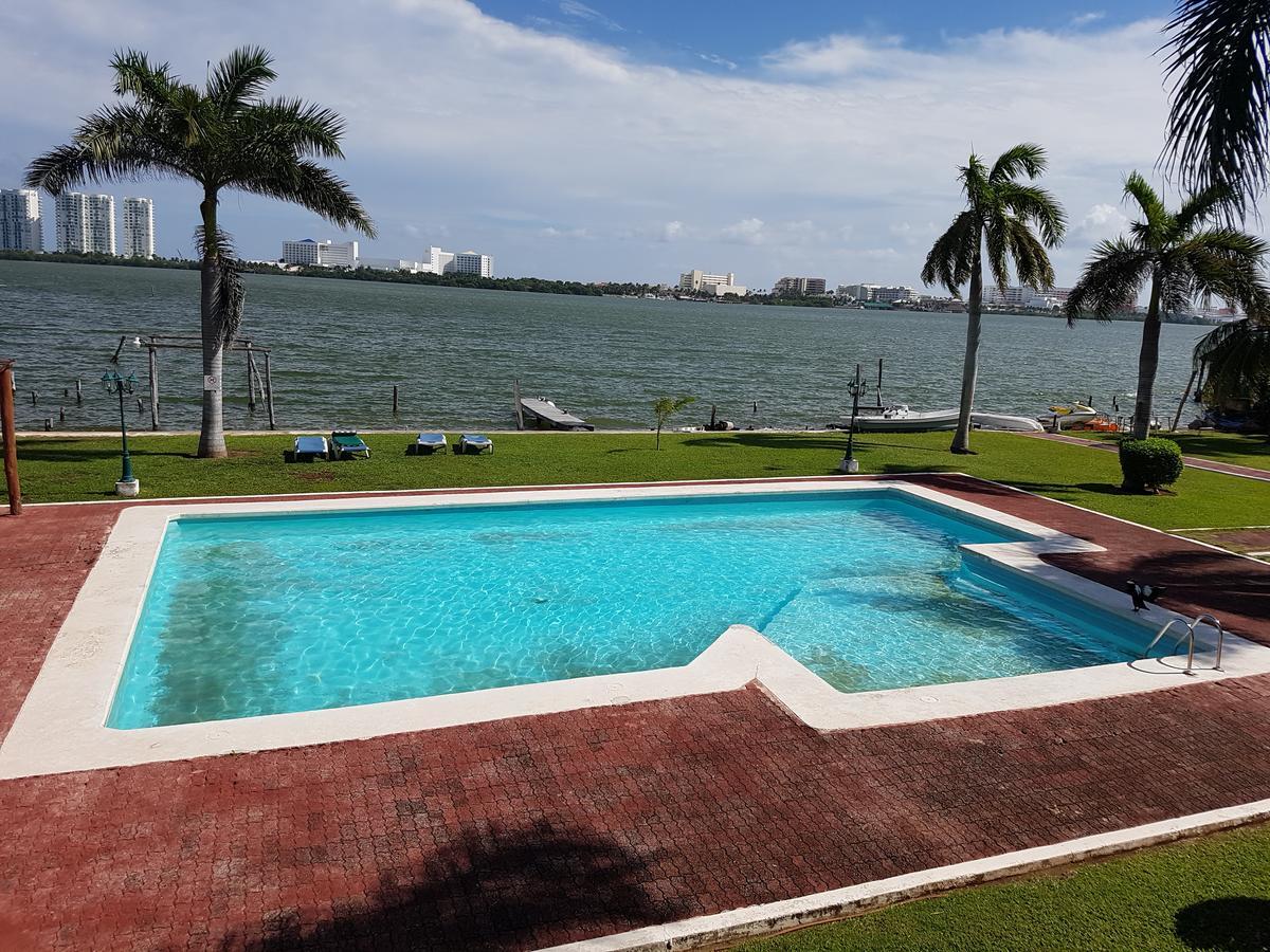 Bayview Condominio