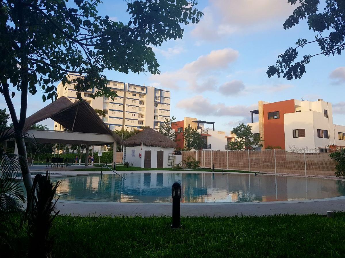 Liverte * Cancún