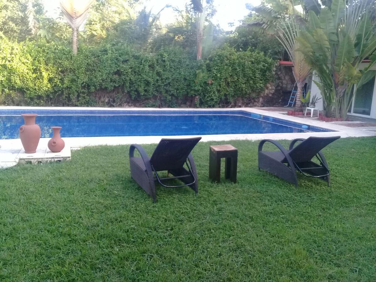 Airport Familiar Bed and breakfast 3*