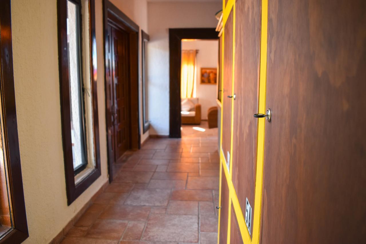 Hostal Boom Feel