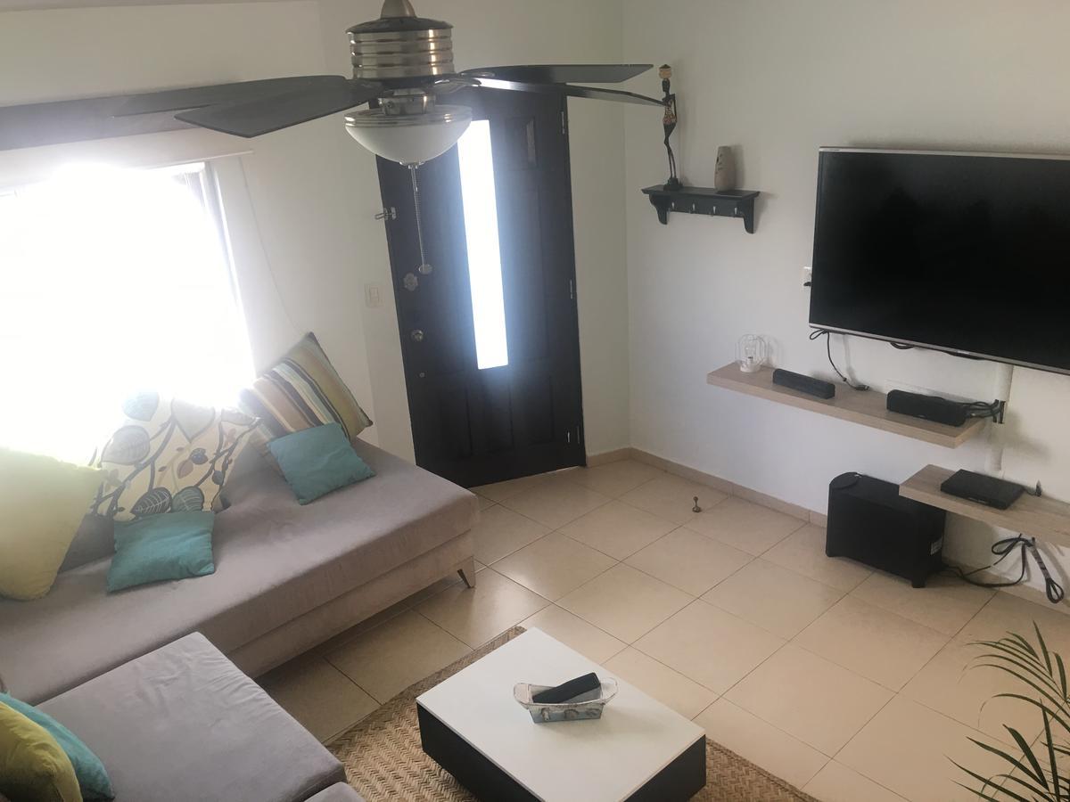 Casa De Flores Guest house *