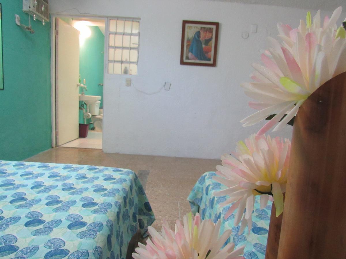 Pensión Casa Flores Cancún