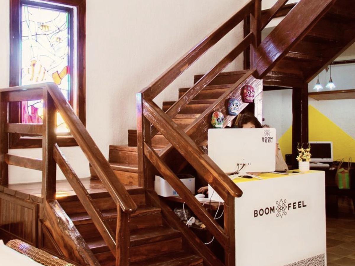 Hostal Boom Feel *