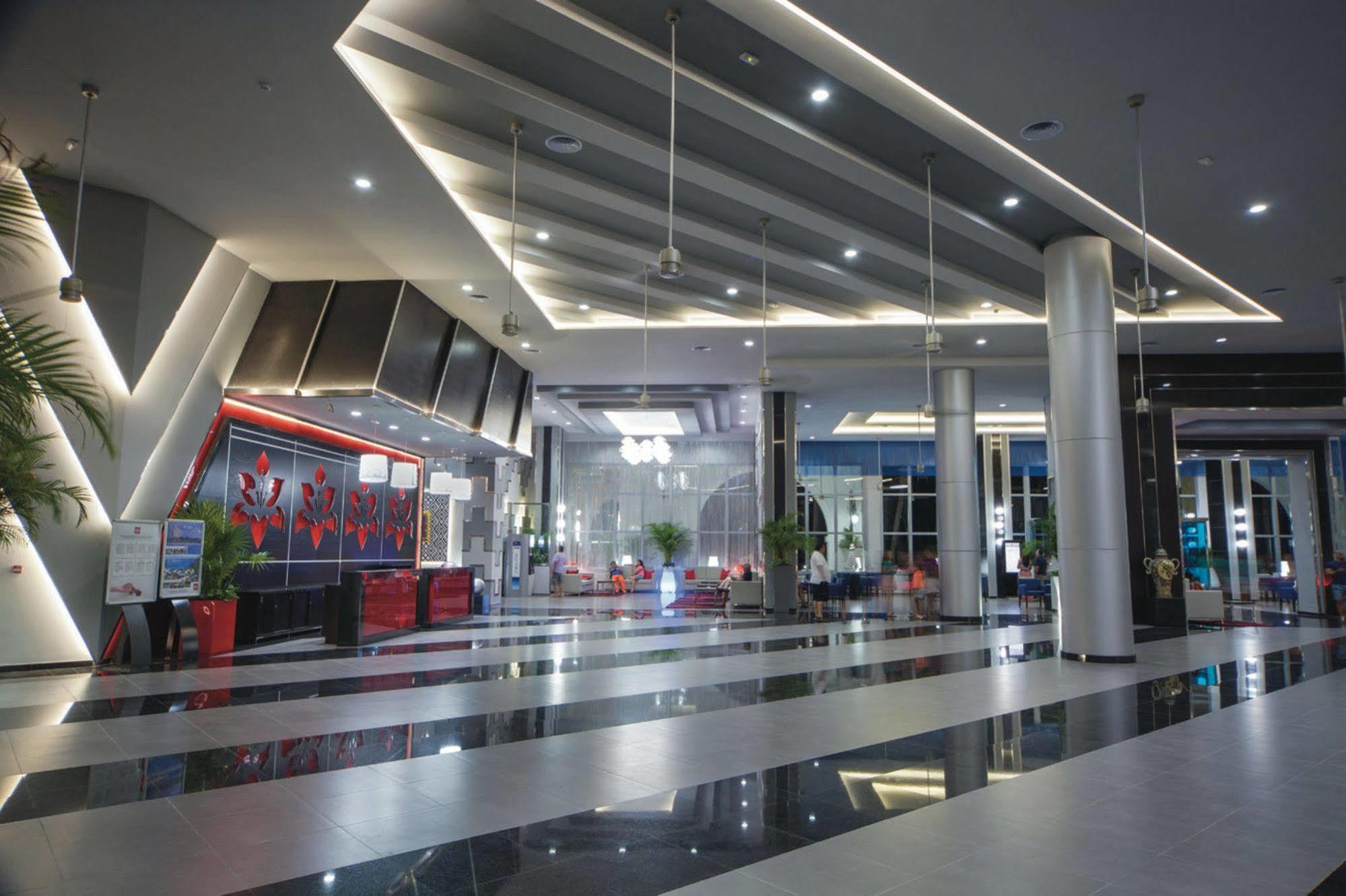 Riu (adults Only) Hotel