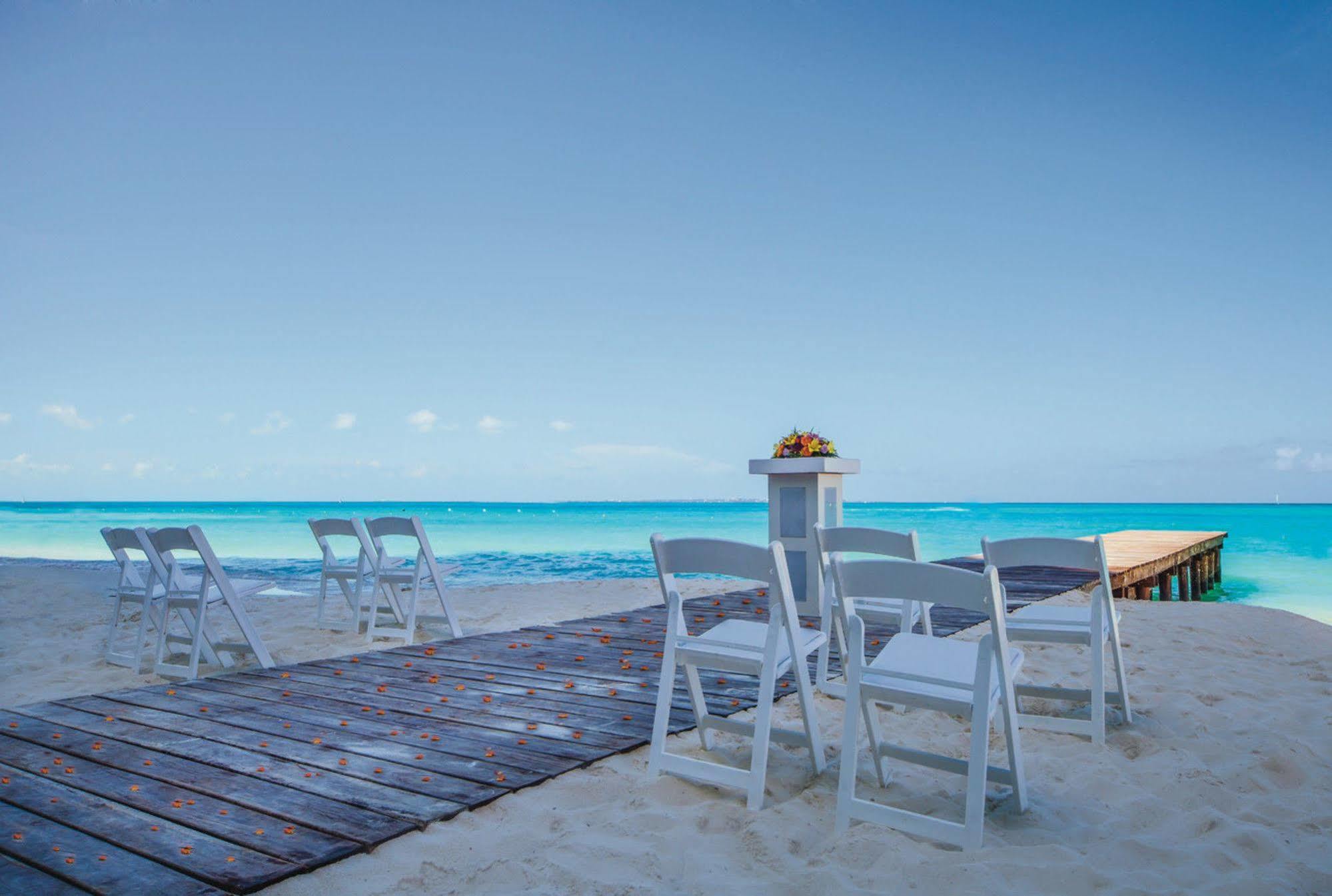 Hotel Riu (adults Only)
