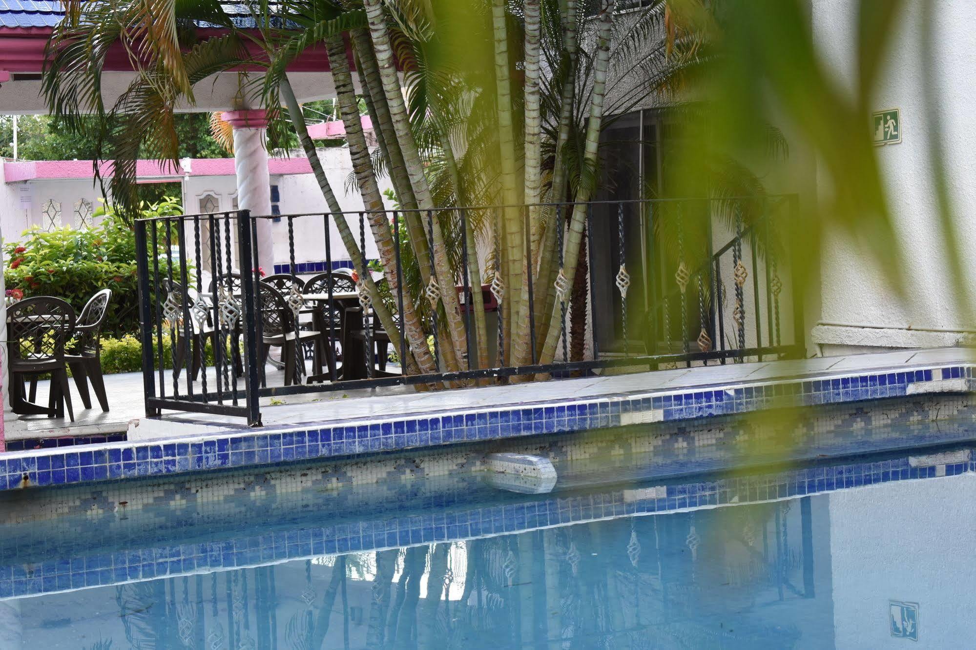 Garden 2* Cancún