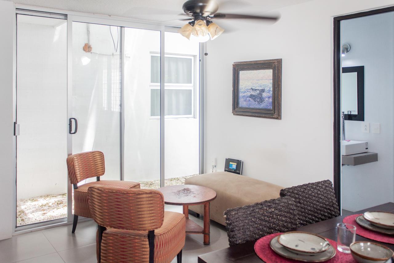 Hostal Only 4 Cancún
