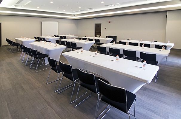 Express By Marriott Aeropuerto Riviera 4*