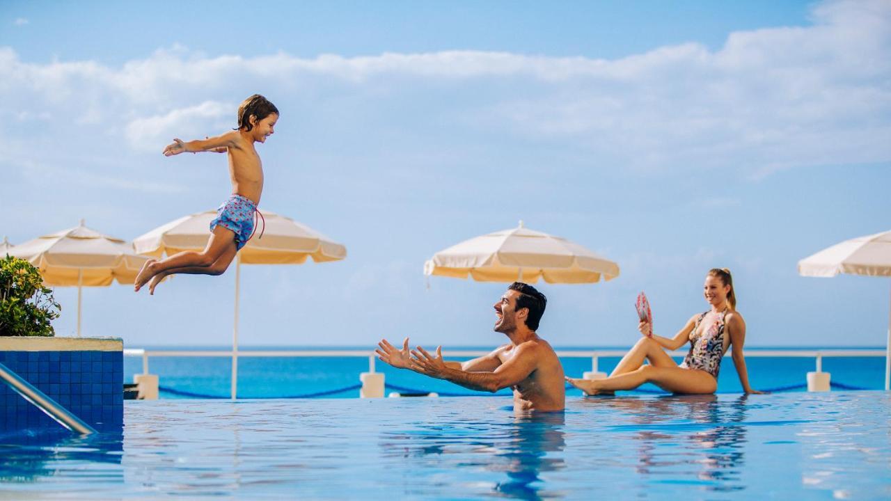 Resort Occidental Tucancún - 4*