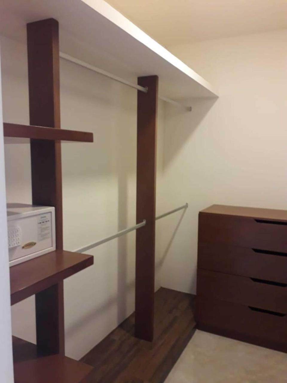 Apartahotel Tres Soles