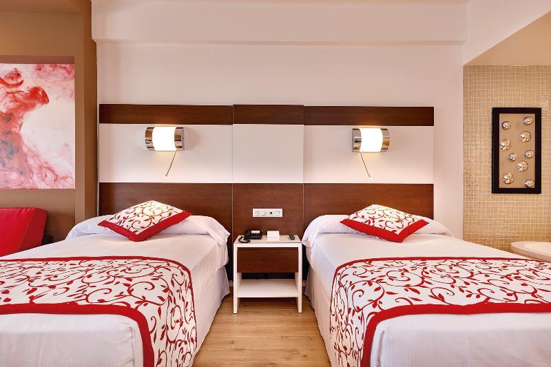 Riu Palace Costa Mujeres Hotel
