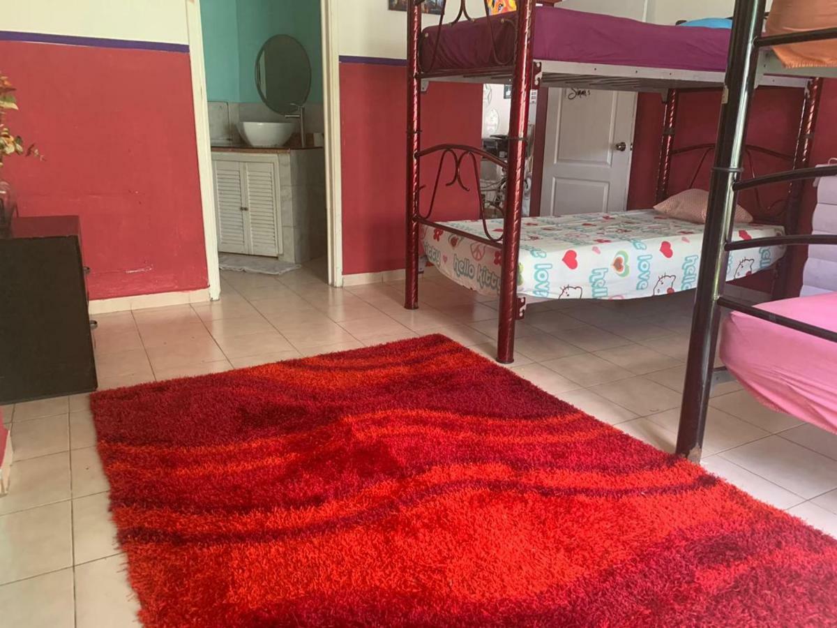 Hostal Hostel Quetzal *