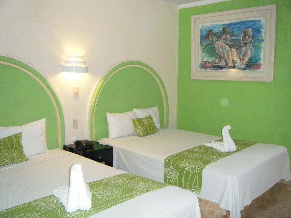 Cotty Internacional 3* Cancún