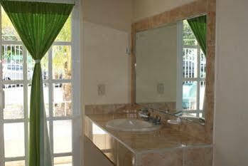 Cotty Internacional Hotel 3*