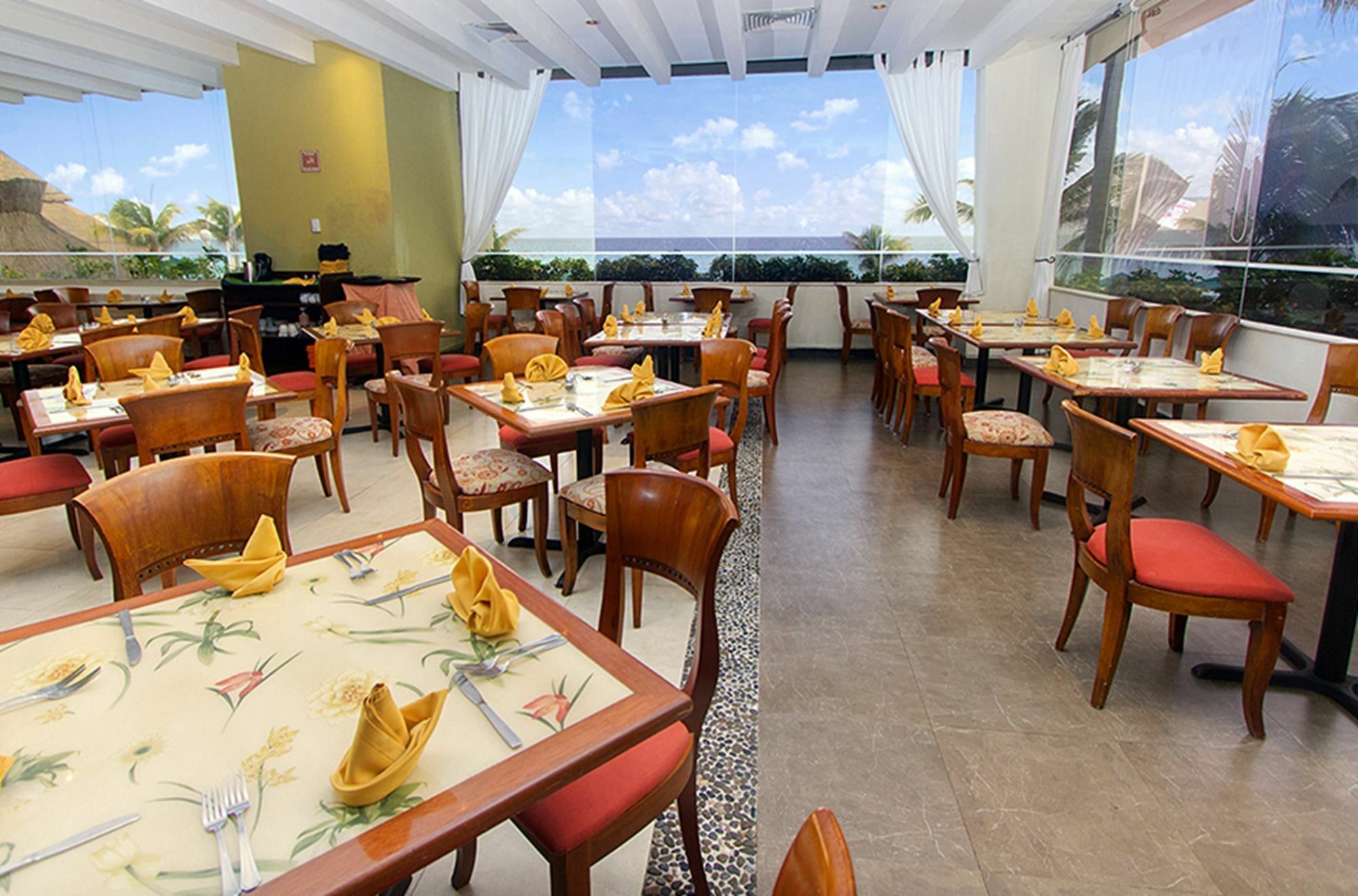 Club Royal Solaris 4*