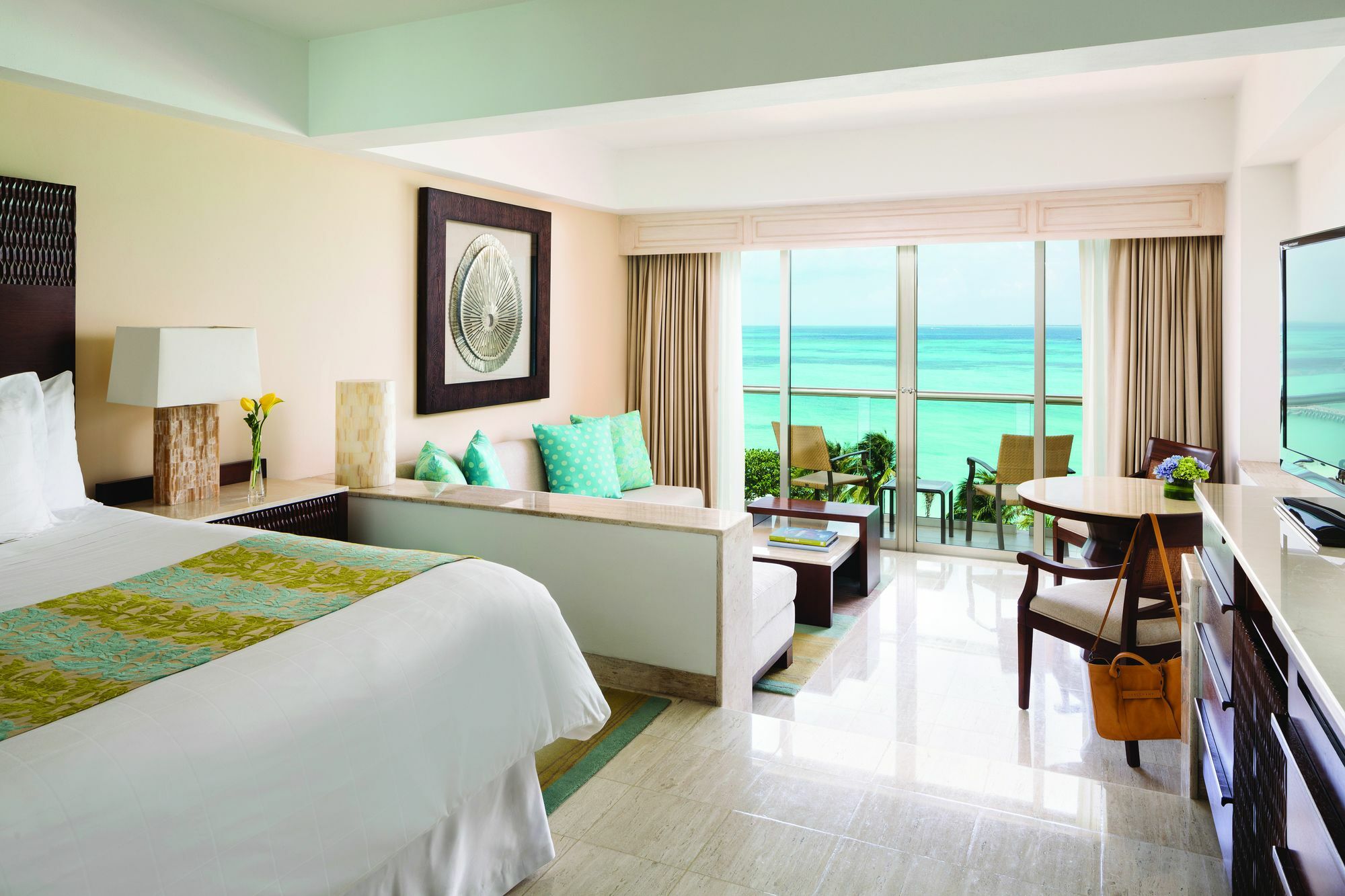 Resort U By Grand Fiesta Americana 5*