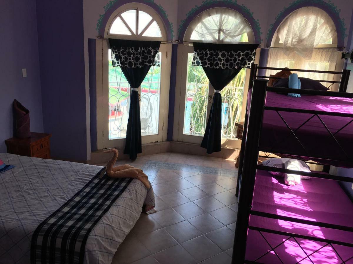 Hostal Hostel Quetzal Cancún