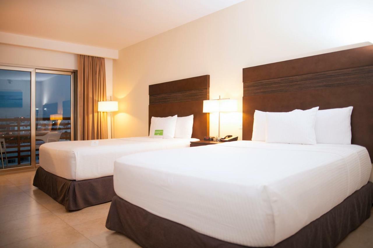 Wyndham Garden Downtown Hotel Cancún