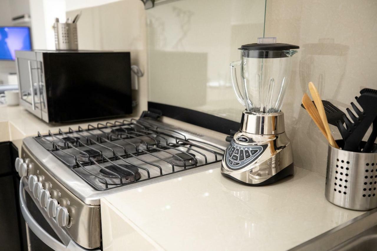 Departamento En De 2 Recamaras, Sala, Cocina, Tvs, Wifi Apartamento Cancún