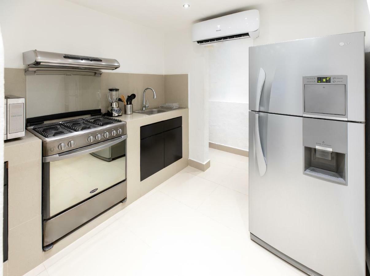 Departamento En De 2 Recamaras, Sala, Cocina, Tvs, Wifi * Cancún