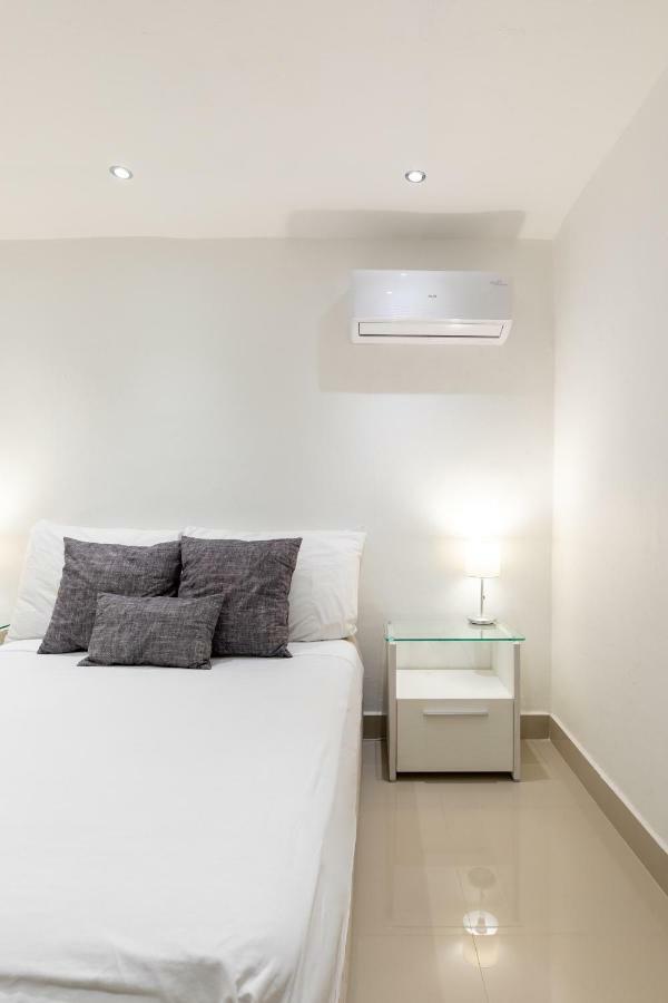 Departamento En De 2 Recamaras, Sala, Cocina, Tvs, Wifi Apartamento Cancún