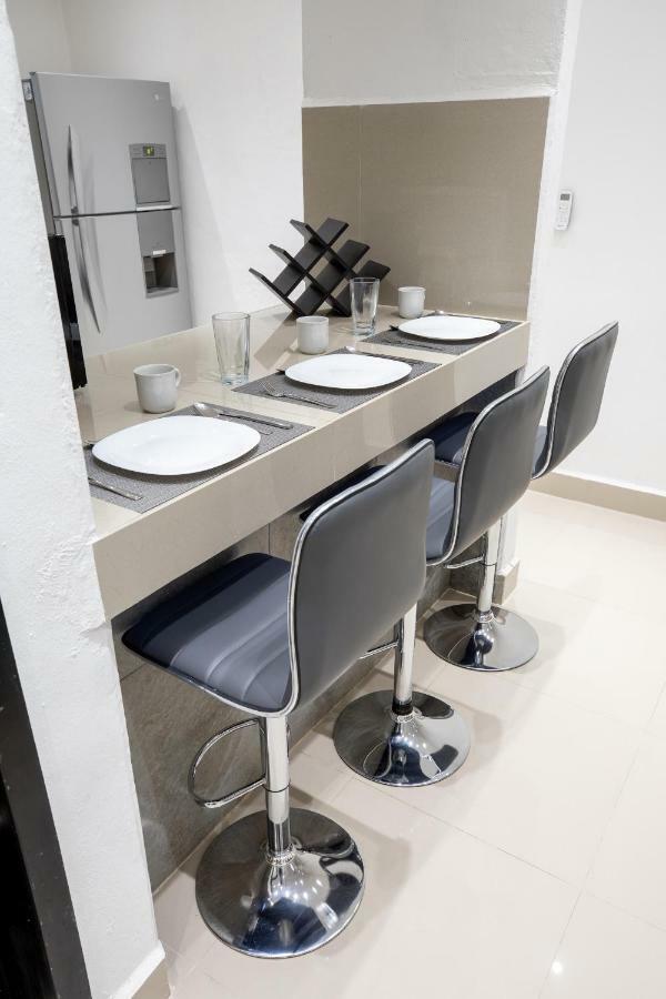 Departamento En De 2 Recamaras, Sala, Cocina, Tvs, Wifi Apartamento *