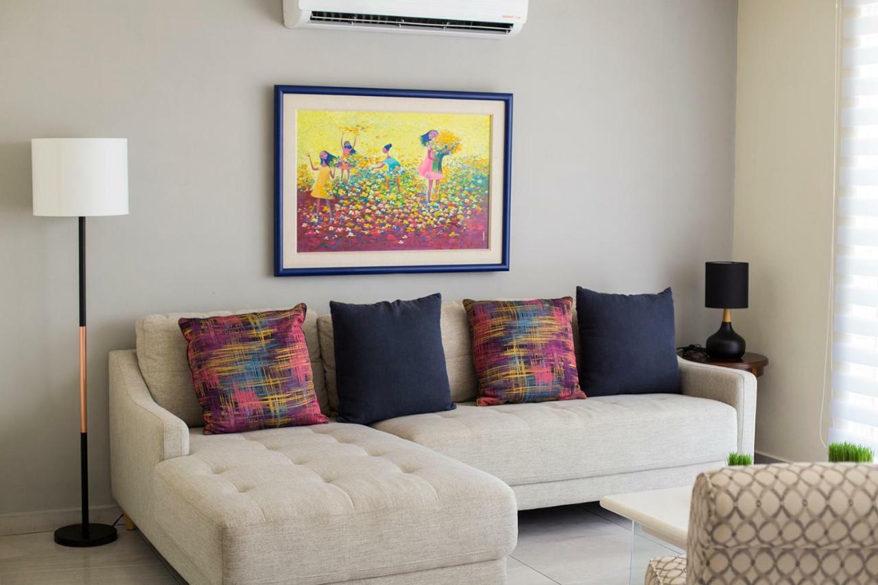 Apartment Luxury 2 Bedroom *