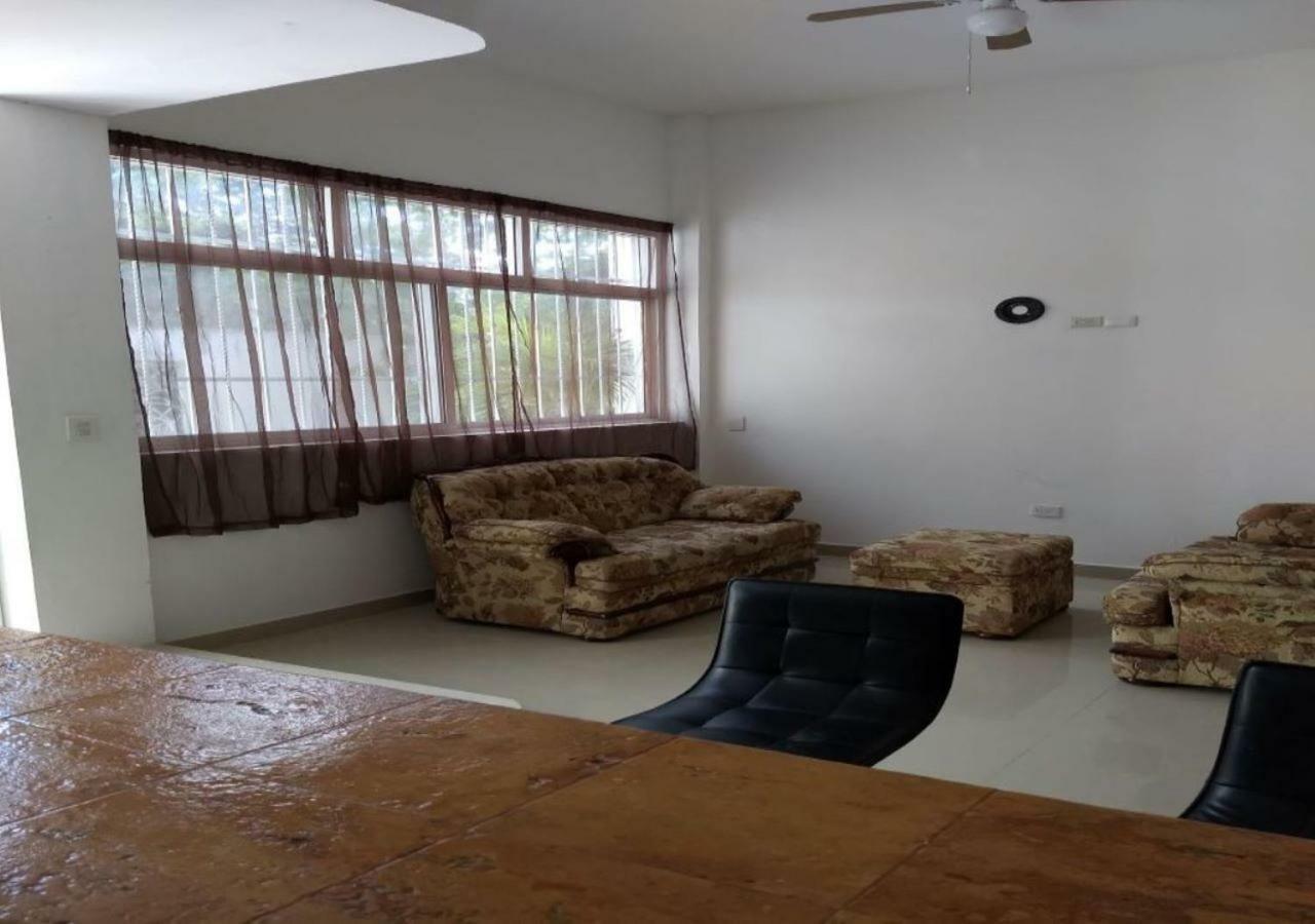 La Casa Blanca En * Cancún