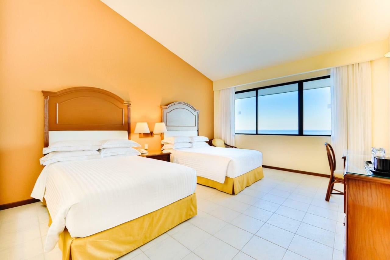 Occidental Tucancún - 4*