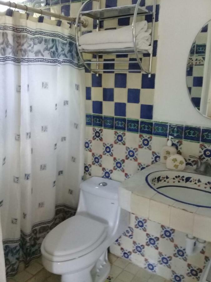 Airport Familiar Bed and breakfast 3*