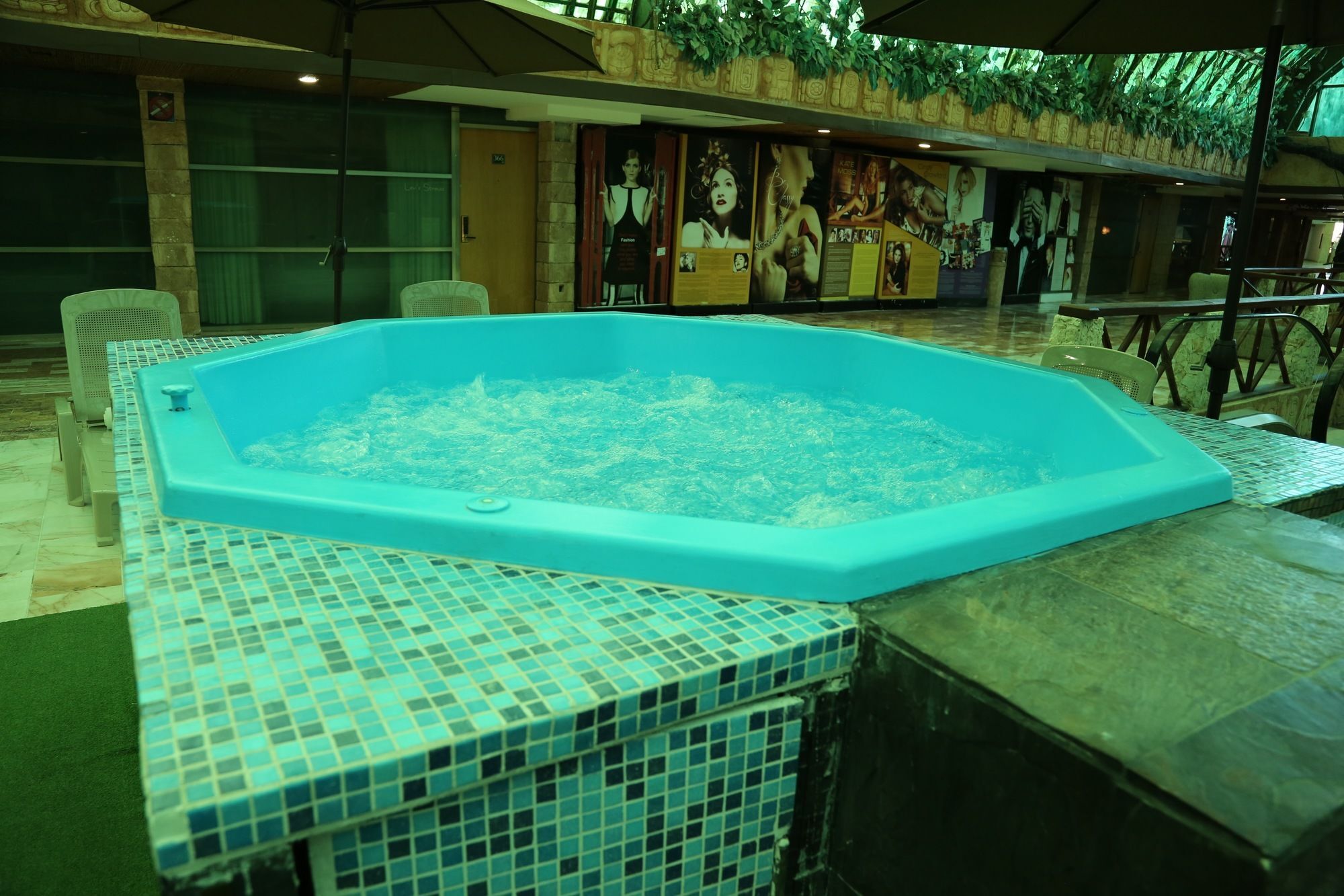 Arts Party Hotel
