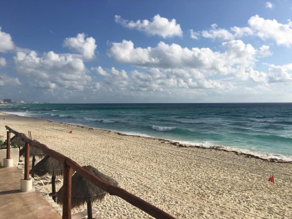 Cute, Kitchinette, Ocean Front * Cancún