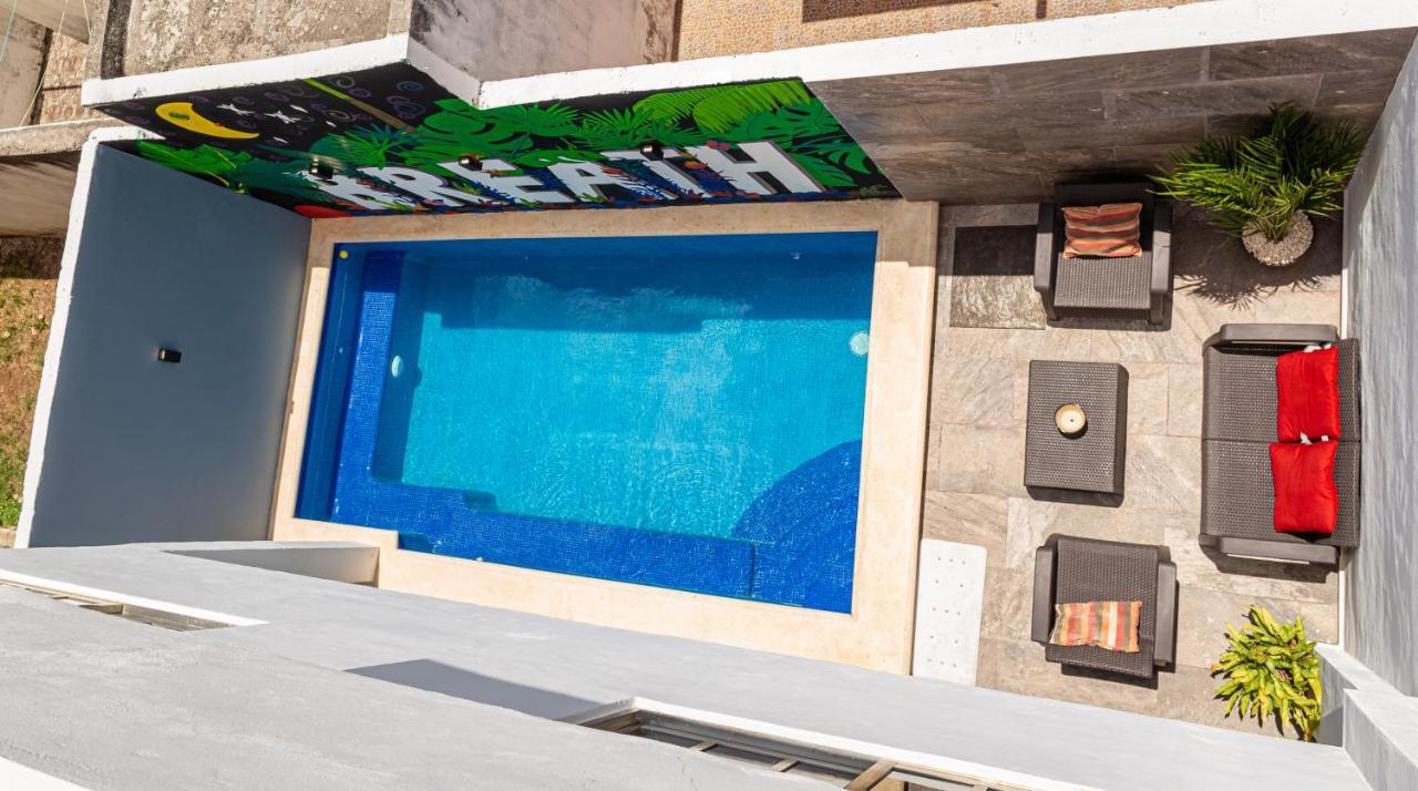 Santa Fe And Cancún