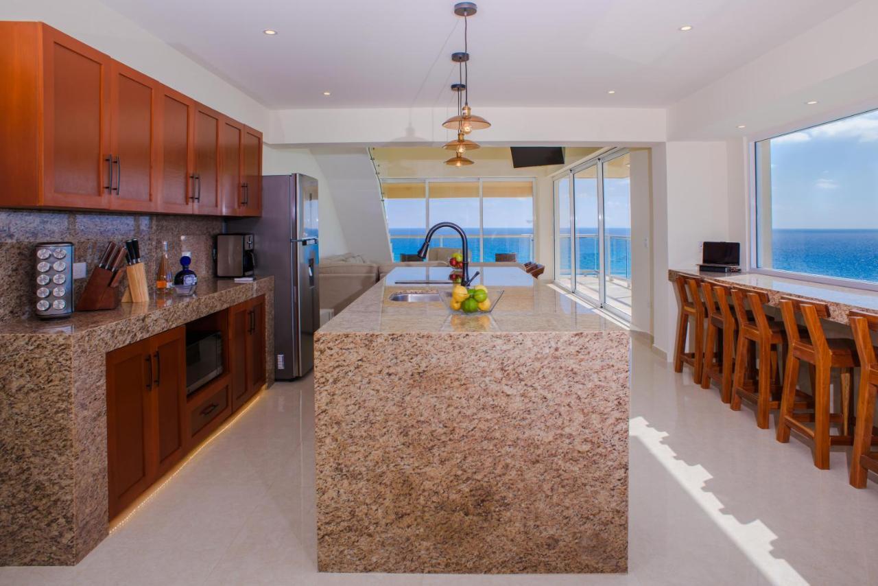 Apartahotel 2 Story Oceanfront Penthouses On Beach! *