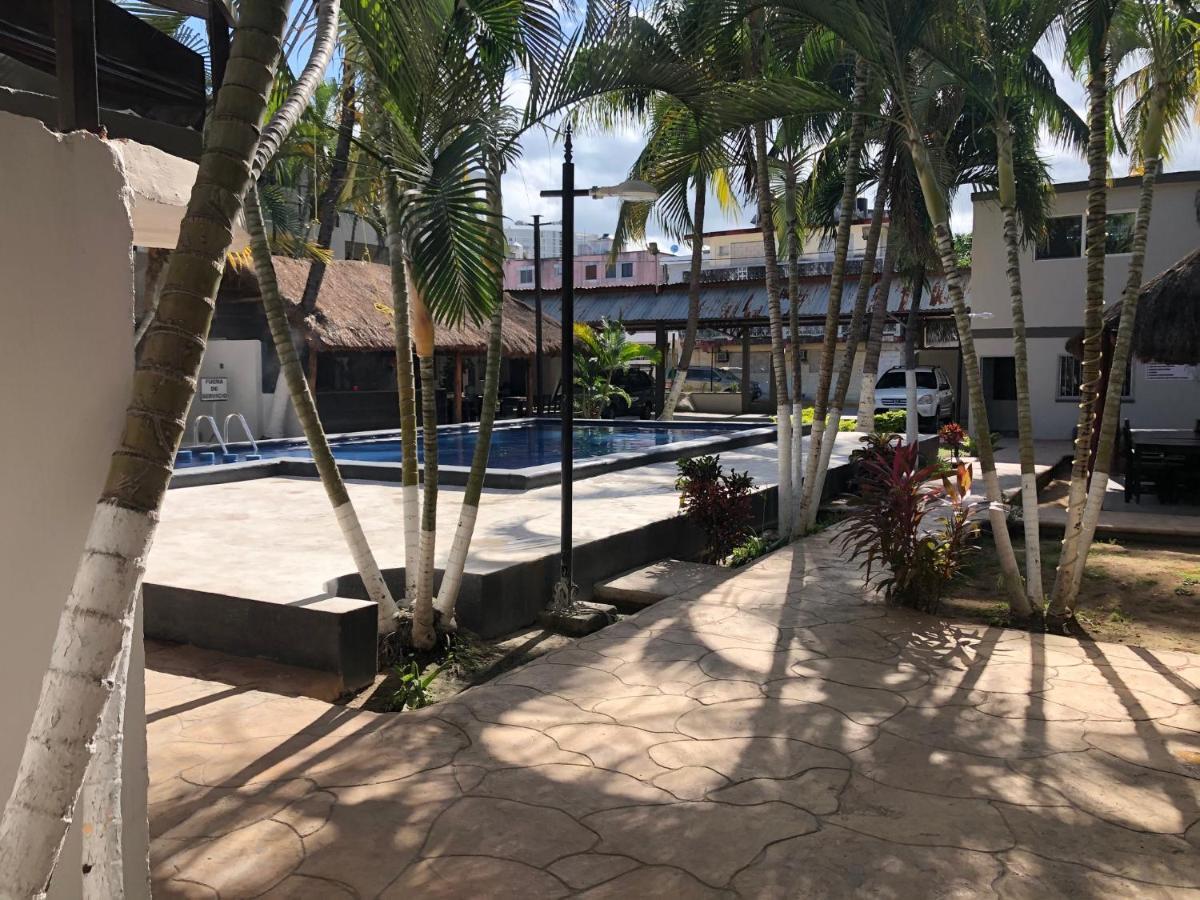 Azteca Hotel