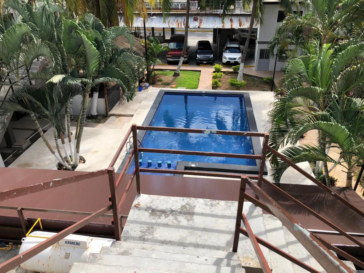 Azteca 2* Cancún