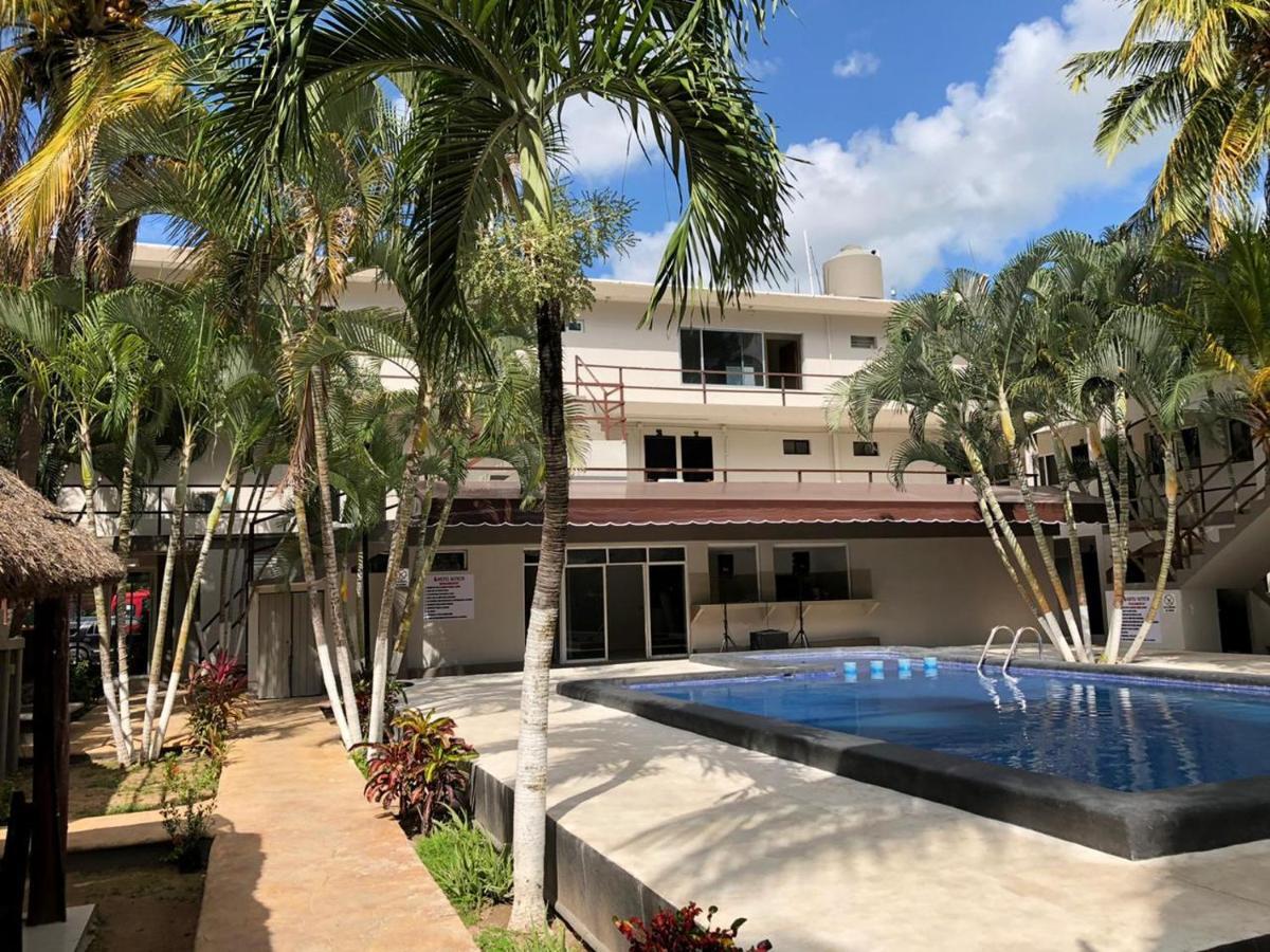 Azteca Hotel Cancún