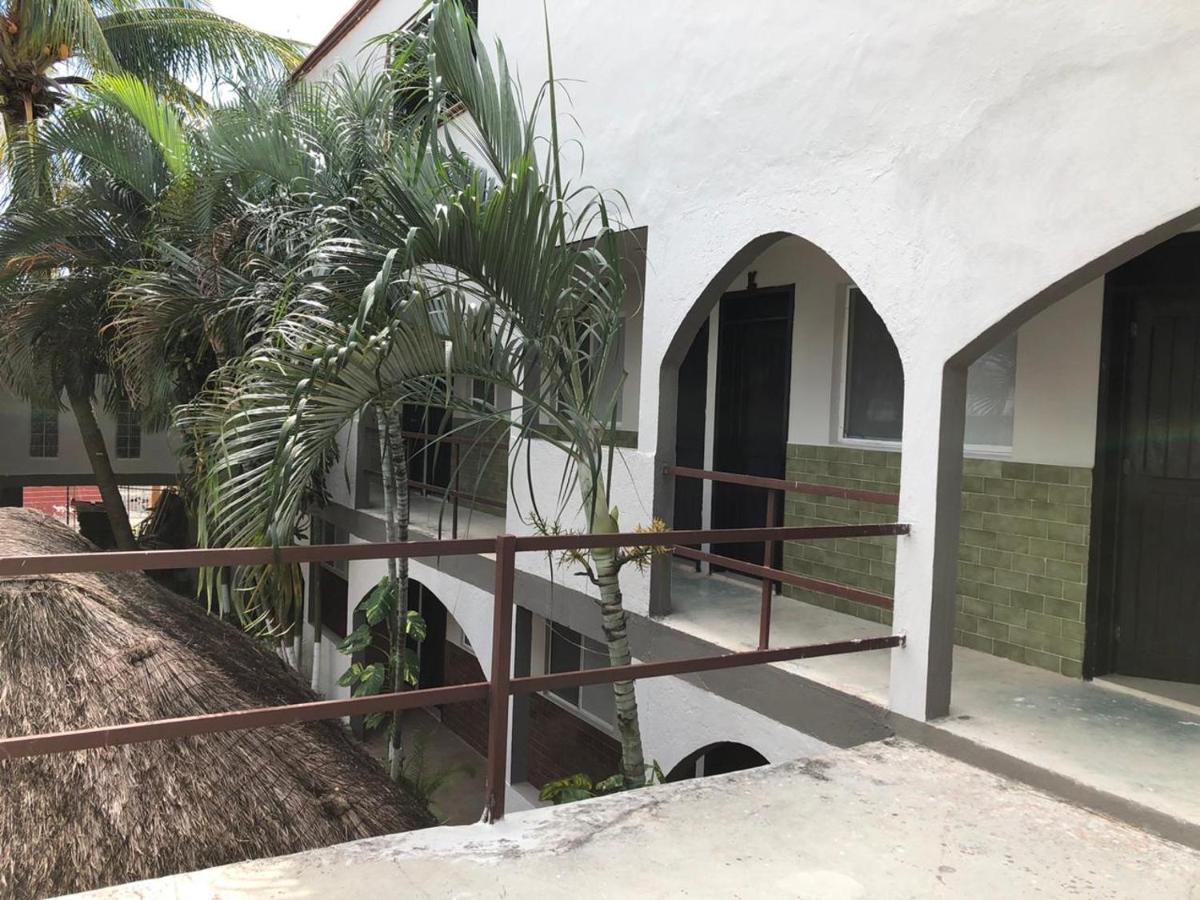 Azteca Hotel Cancún