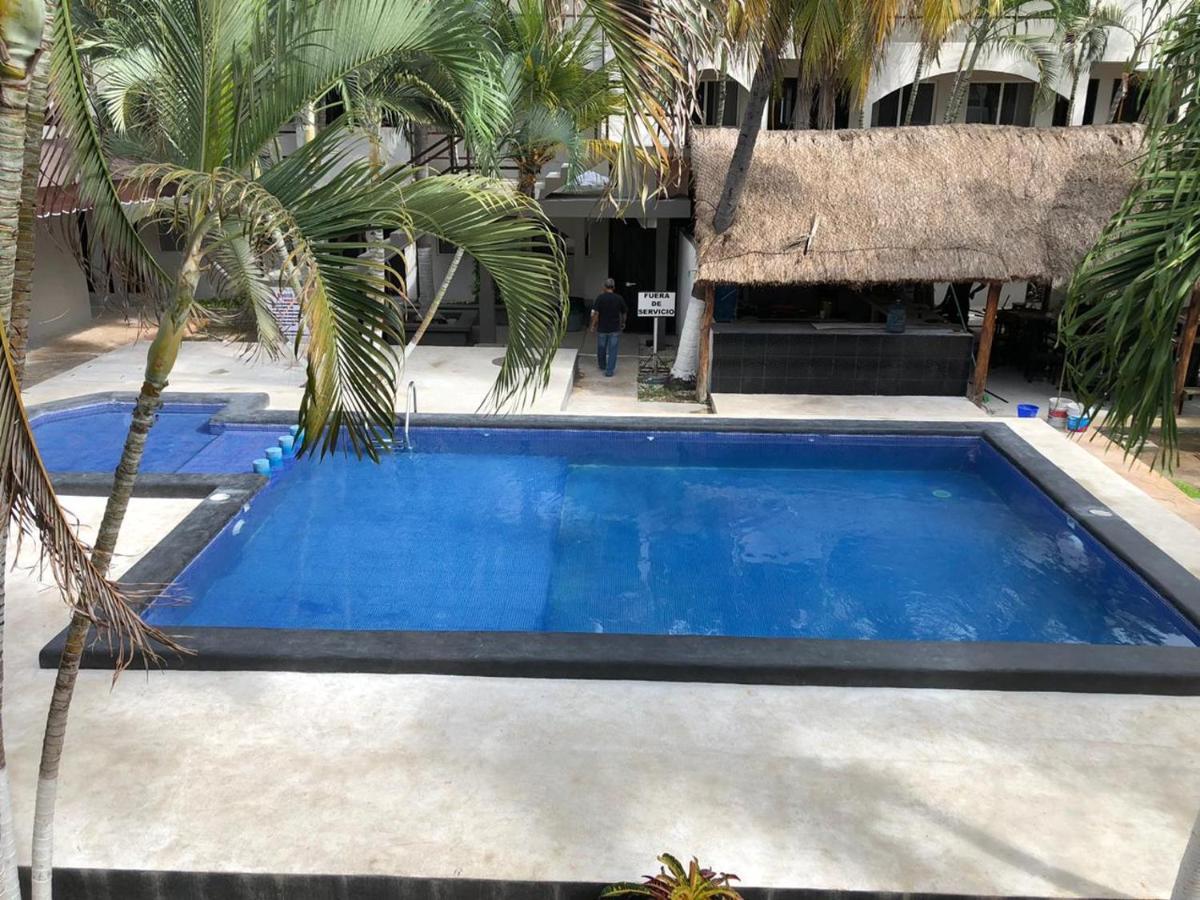 Hotel Azteca 2*