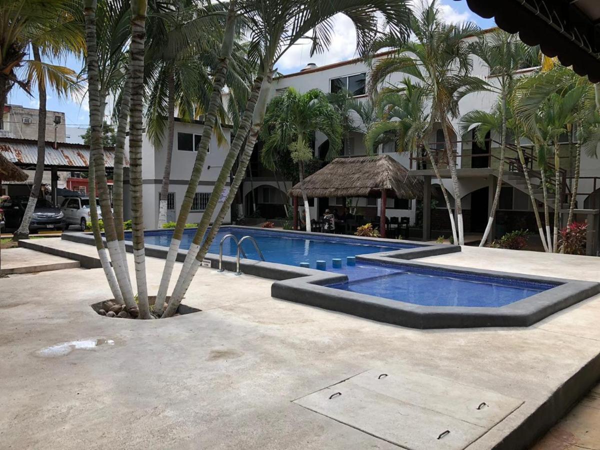 Azteca Hotel